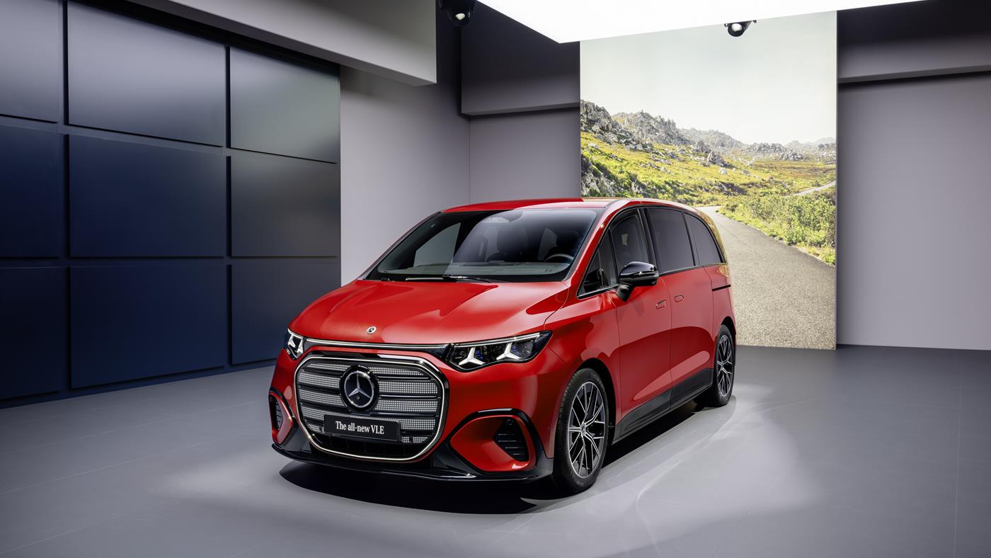 Limuzin konforu, MPV genişliği: Mercedes-Benz VLE sahneye çıktı